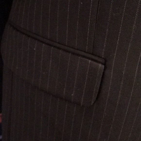 Jones Newyork 3 buttons Suit - Picture 6 of 17